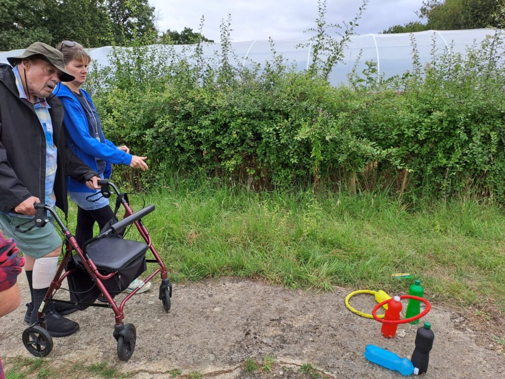 Playing Quoits